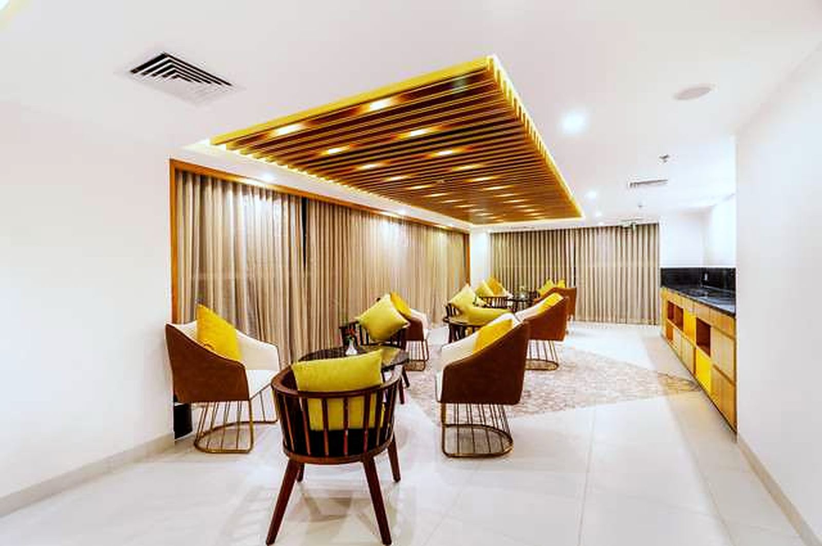 Hotel by Maola Enterprise, Dhaka